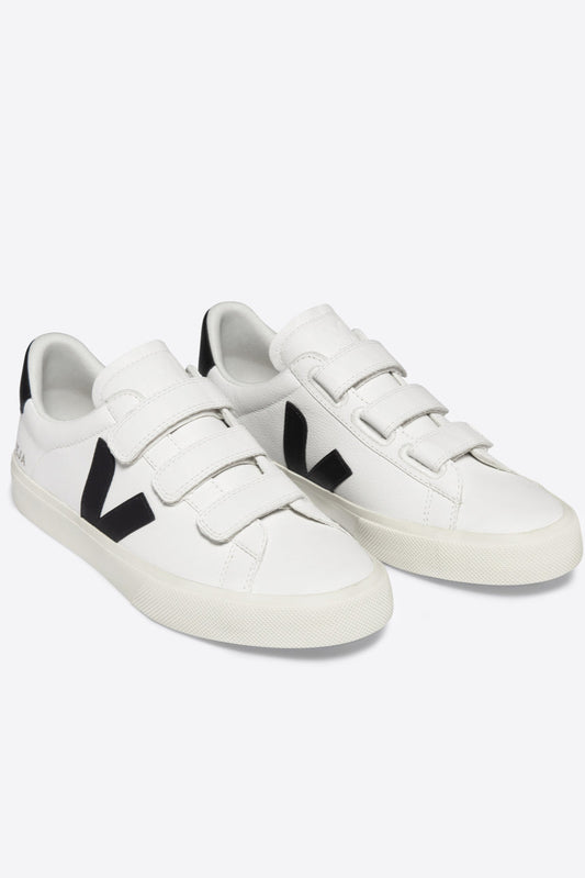 TÊNIS VEJA - RECIFE CHFREE LEATH EX-WHITE_BLACK 854
