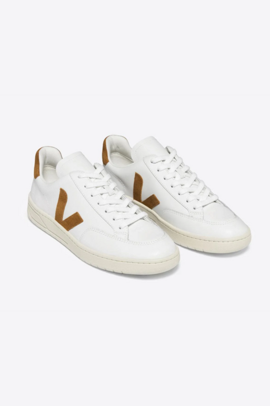 TÊNIS VEJA - V-12 LEATHER EXTRA-WHITE_CAMEL 1000